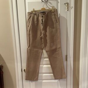 Vince Men's Linen Tan Chinos